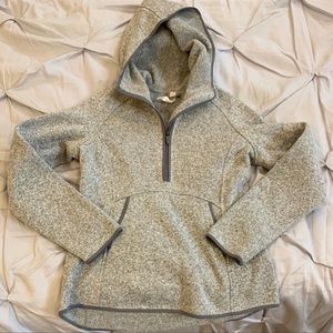 Lululemon pull over sweatshirt, hoodie, size 8